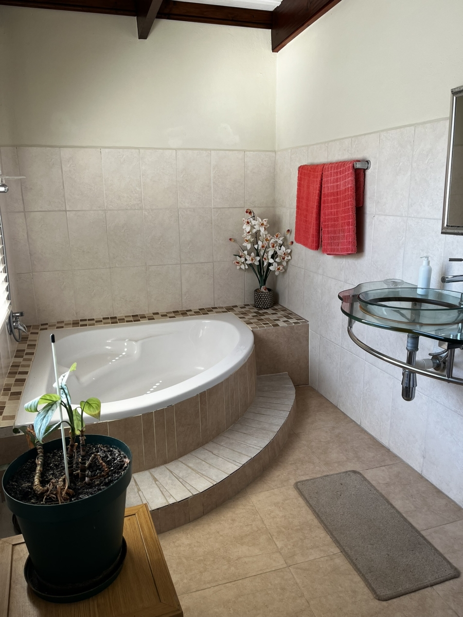 2 Bedroom Property for Sale in Bettys Bay Western Cape